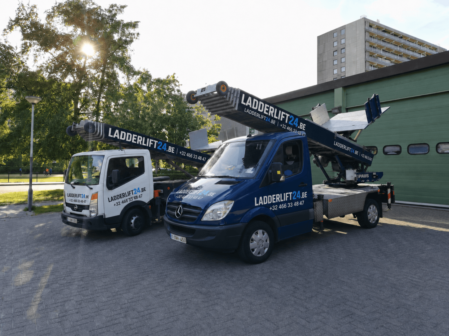 ladderlift-cars (1)
